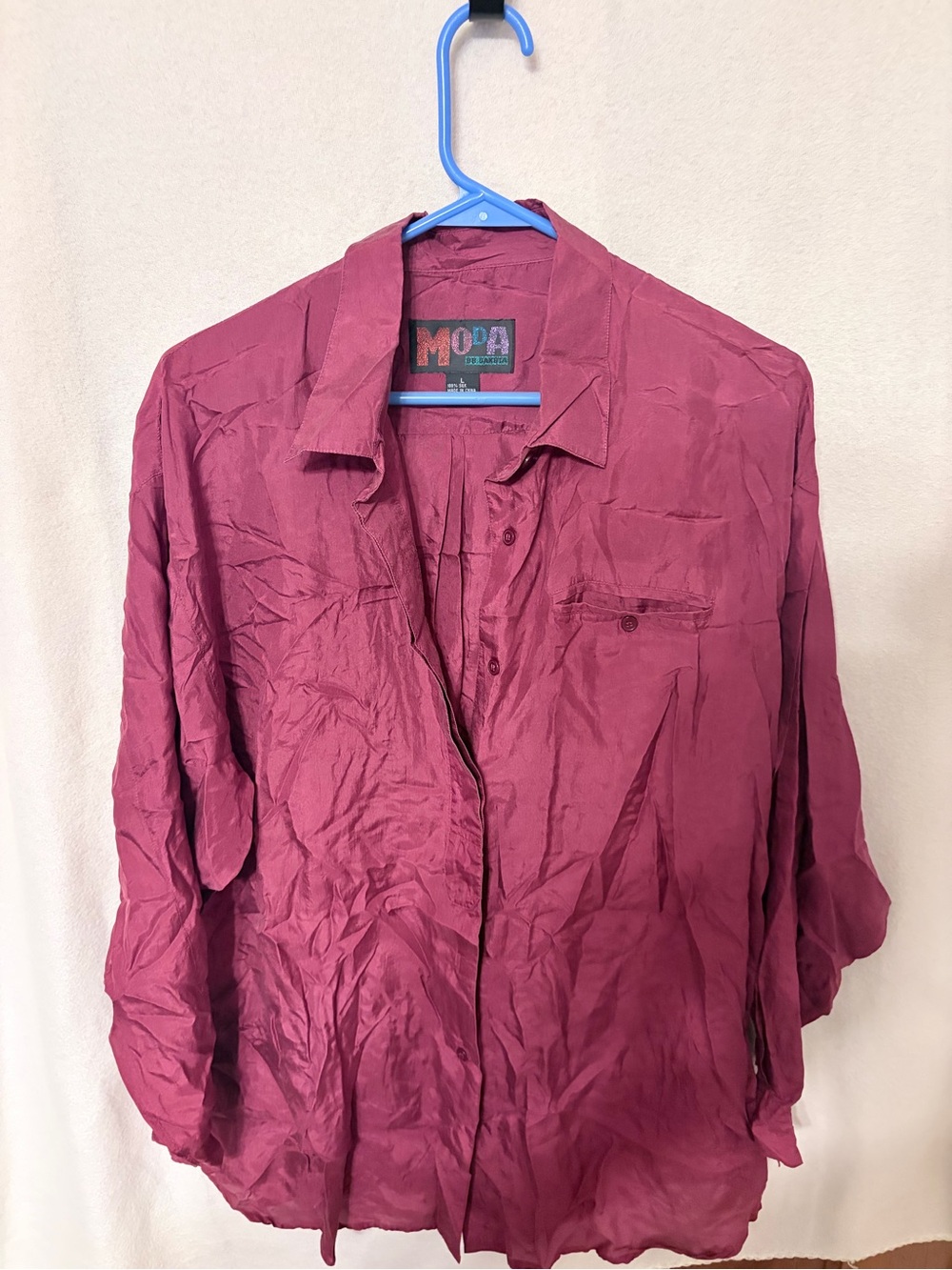 Vintage 90s Moda by Dakota 100% Silk Button Up Shirt Maroon